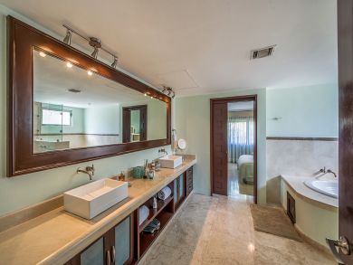 Playa del Carmen Luxury Vacation Rental Home 4 Bedrooms